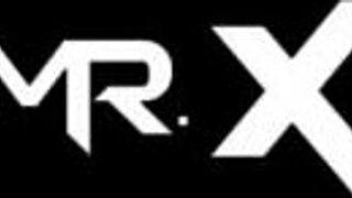 Fashion business game where legs spread wide in episode 1