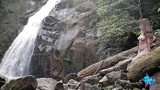 sequencia de varios caras gozando na minha ex flavia