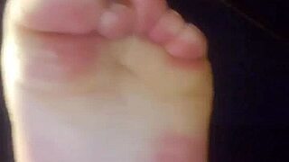 gostosa dançando até ficar nua e gozar - parte 3 😘