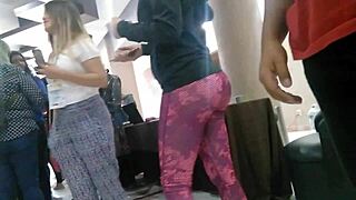 Me Encontré A Esta Putita Irresistible Nalgona