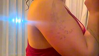 therapist specializes in sucking big black cocks 😏🍆