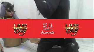 Oh, Débora Fantine is such a sexy sadomasochist!