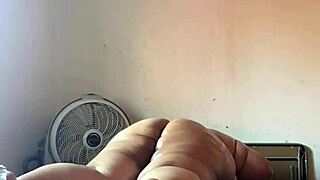 Mature bbw receives intense massage from skilled hands.