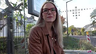 BBW women sucking huge cocks.