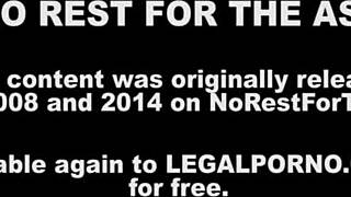 Hey Teen Babe Niki Sweet, Let's Fuck with Gigantic Sex Toys for Creampie Finale?