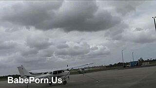 i love watching german lesbians on air... it's so hot!