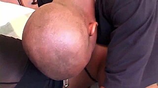 Does this ebony babe love anal?