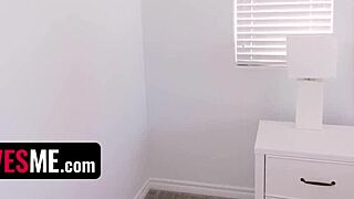 Step-siblings share a romantic orgasm in forbidden pleasure