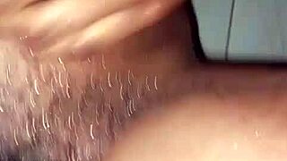 Niplexnija’s stunning body takes hard beating in wild action.