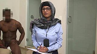 Mia Khalifa, What A Funny Handjob Blooper With Tony Rubino!