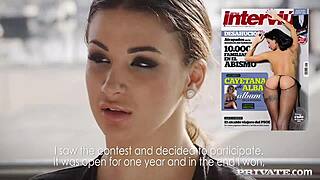 采访变得辣味十足，与迷人西班牙美女Susy Gala