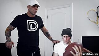 big boobs milf sarah vandella gives perfect blowjob before sex