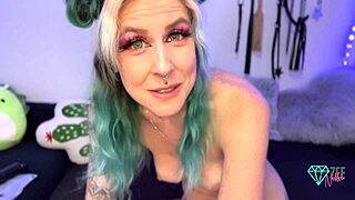 nikki zee's anal training session