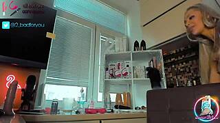 German bimbo's fun contrasts webcam cosplay