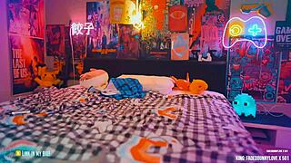 i dress as your little cosplayer and masturbate on webcam for you