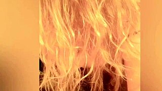 Bbw Escort Pisses In Shower While Talking Dirty