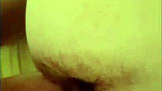 British bbw amateur gets fucked and creampied