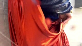 Supergirl Saves Day Receives Orgasm Cosplay