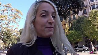 Yo Bianka, wanna bang for cash on this wild street?