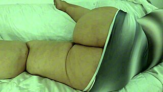 Sexy ass of my friend's mom shakes wildly. Will she notice me staring at her curves?