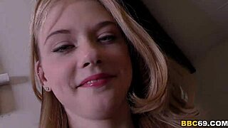 petite hannah takes mandingo's bbc