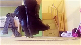gorgeous sadistic giantess machines no hope huge fetish feet toys