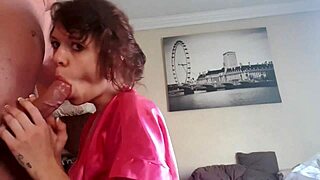 early morning blowjob and handjob from petite 18+ in dress till i cum