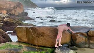 Liberal COUPLE from Curitiba HAS SEX on the Trail