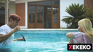 Mientras Latina Venezolana De Grandes Tetas Se Cambia En Su Cuarto Es Espiada Por Falso Fotógrafo