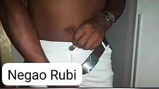 nego with big cock eats all the safadas in this group scene