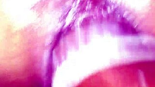 Recebendo mão no meu cu em fisting anal.