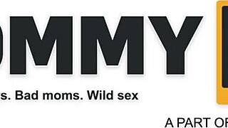 mommy4k old gal seduces with her pancakes! 🥞