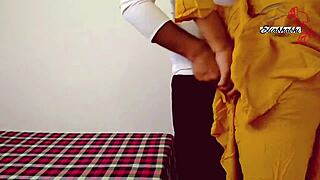 The girl from before returns for another homemade session