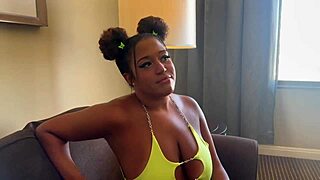 Cheating girlfriend enjoys phone sex and a sloppy BJ
