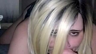 Snowbunnyqueen27 deepthroats a cage fighter's beautiful BBC!