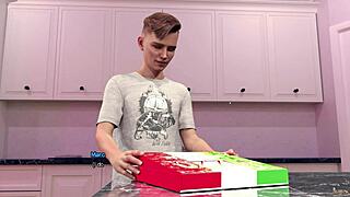 gf walks in on my shower and asked to shower together