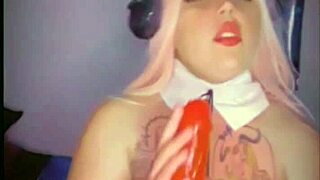 A curvaceous maid with big natural tits gives a happy ending