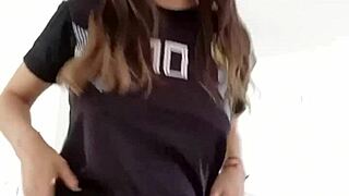 argentina rubs hard till she explodes in orgasm! 💦