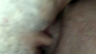 i'm eating my creampie from my wife's pussy