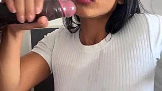 Amateur Couple Nysdel Enjoys Huge Dildo for Deep Satisfaction