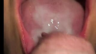 Colombiana Sabrinafoxy Starts Week With Blowjob And Swallows Hot Cum.