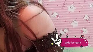 Red Panty Upskirt Flash Now!