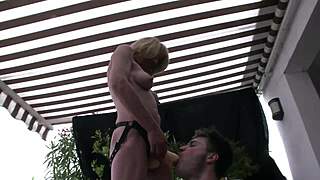 cougar babe toys her ass with dildo and gets fucked anal style this summer 😈🍑🔥