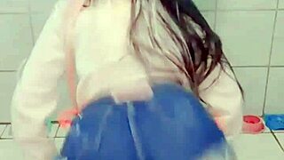 Novinha Egirl Shakes Her Sexy Petite 18+ Ass