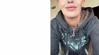 worship mature mistress feet and lick them clean