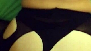 Gabriela Muniz gets her ass fucked by the machine