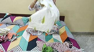 valerynova chats online with big tits and toys