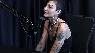 caroleta roots in her hardcore outdoor scene, wanna see her squirt?