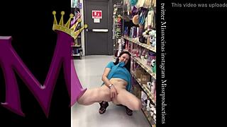 hermosa blanquita says 'look at my big ass outdoors'