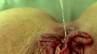 Hey, why’s this esposa safada masturbating before work?